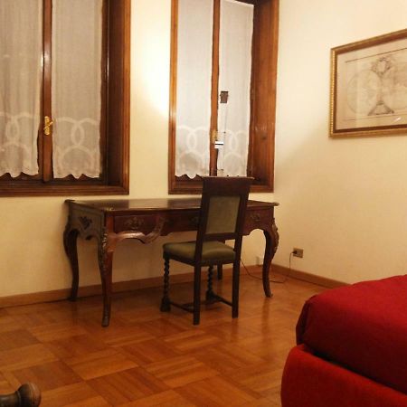 Piazza Duomo Apartment มิลาน ภายนอก รูปภาพ