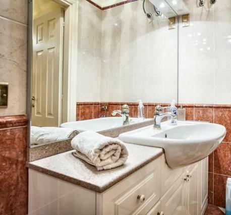 Piazza Duomo Apartment มิลาน ภายนอก รูปภาพ